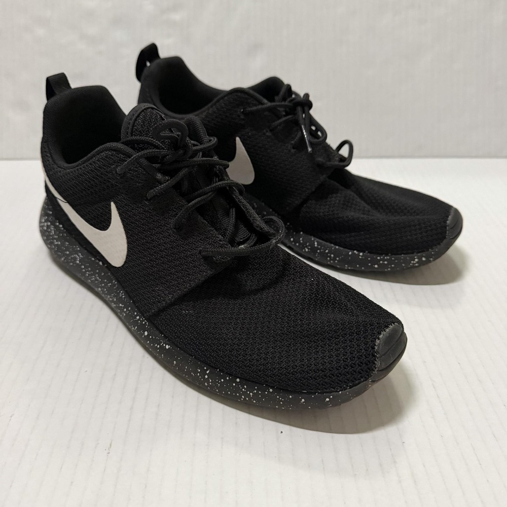 Nike Roshe One Shoes Womens 9.5 Black White Mesh Speckle Sneakers 855916-007